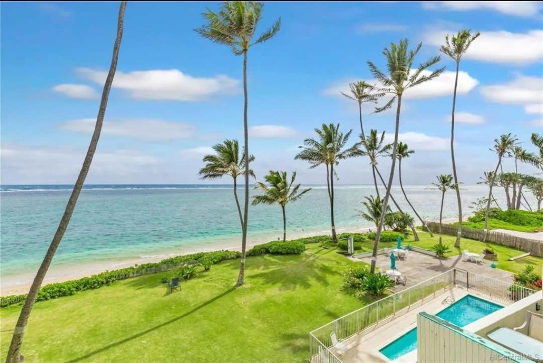 Beachfront Condo With Amazing Views Hau'ula Exterior photo