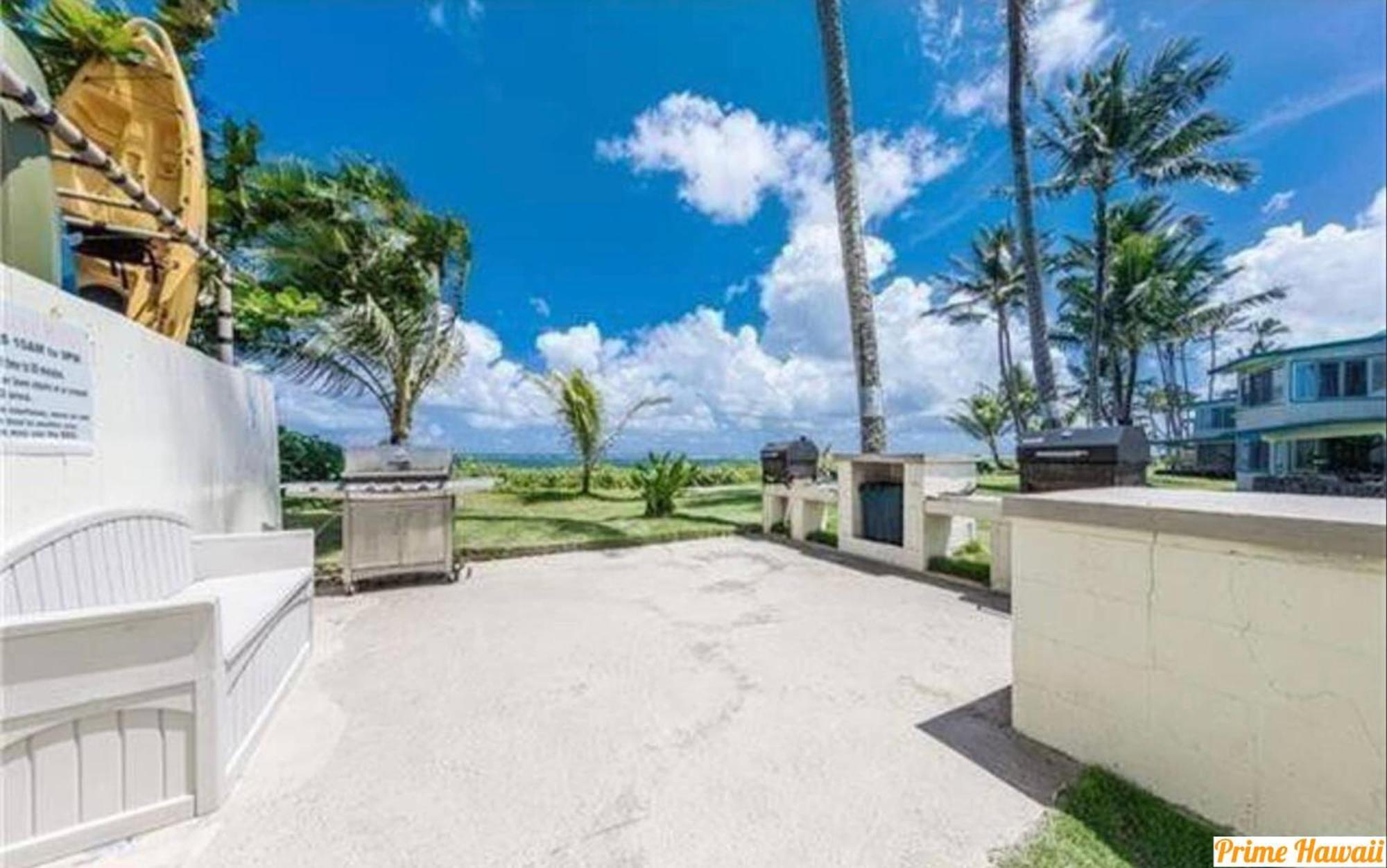 Beachfront Condo With Amazing Views Hau'ula Exterior photo