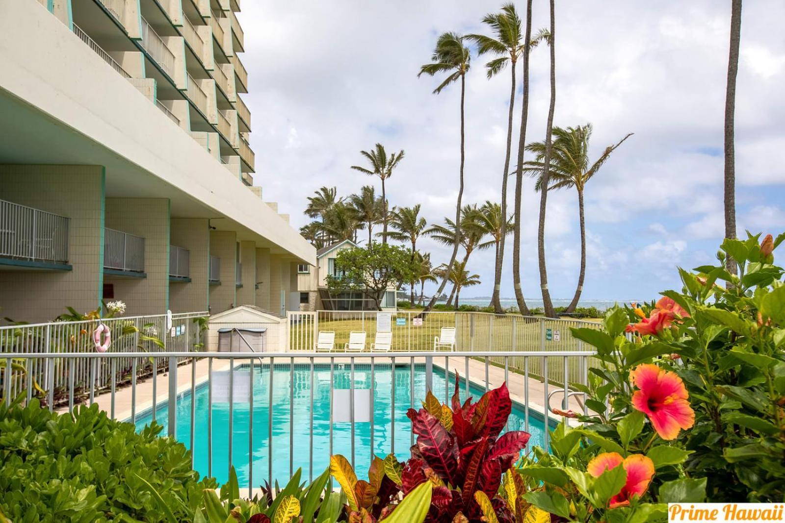 Beachfront Condo With Amazing Views Hau'ula Exterior photo